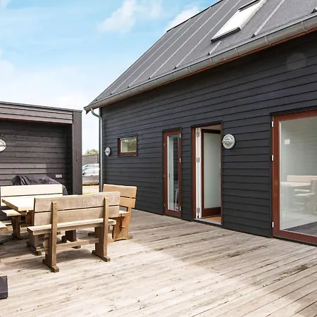 Luxury Golf View Retreat - By Traum Holiday home *